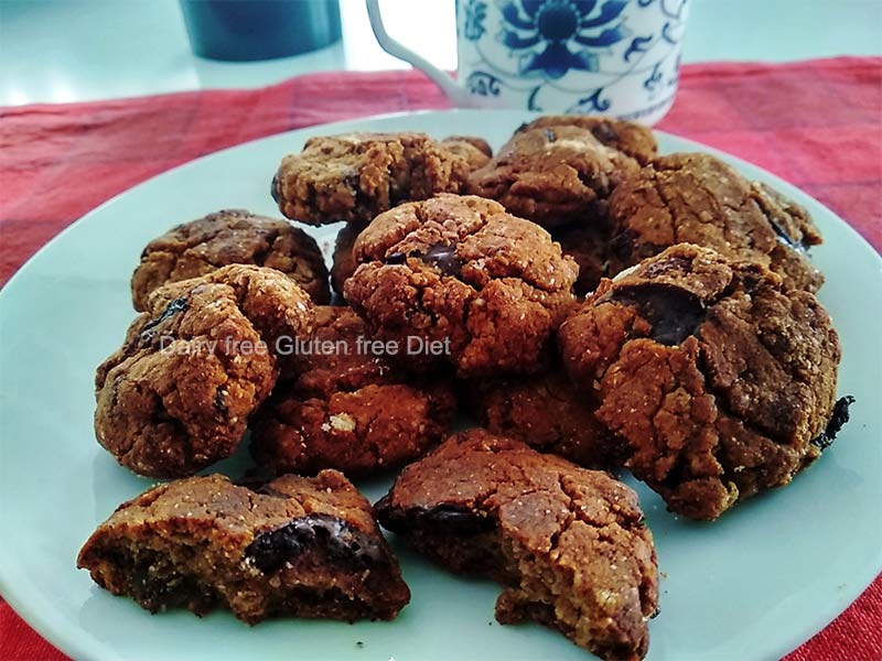 raisin Choclate chips cookies